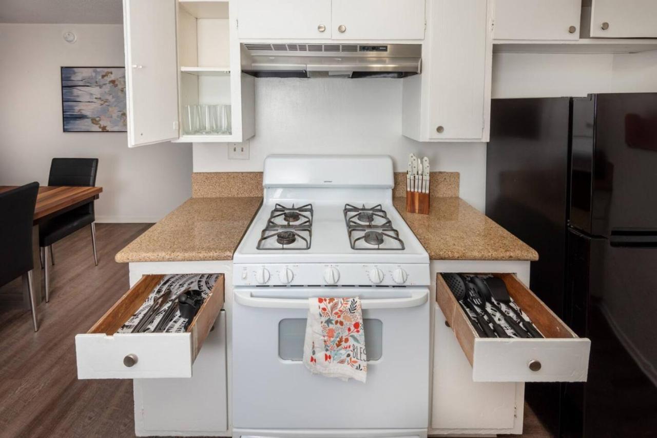 Spacious 3br & 2ba With Wifi, Tv & Kitchen 5 Mins To Lacma & Academy Museum Of Motion Pictures Appartement